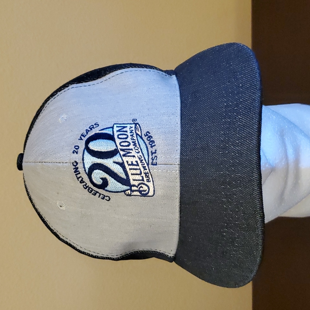 BLUE MOON 20 YEARS BREWING COMPANY HAT CAP